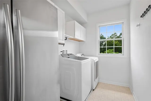 1702 S Hawthorn Ct gallery image 38