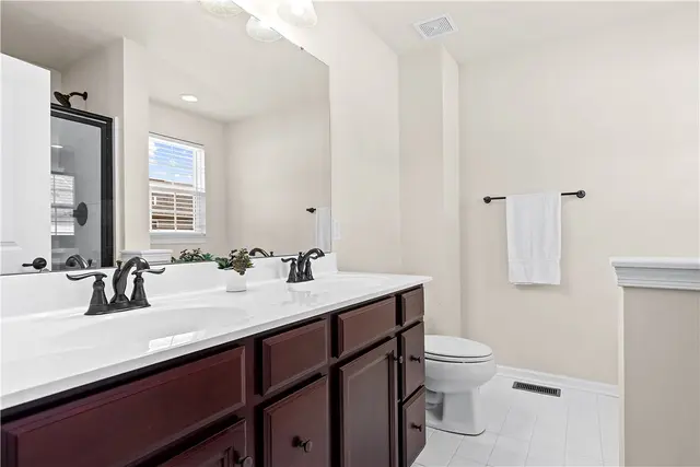 1703 Pointe View Drive gallery image 17