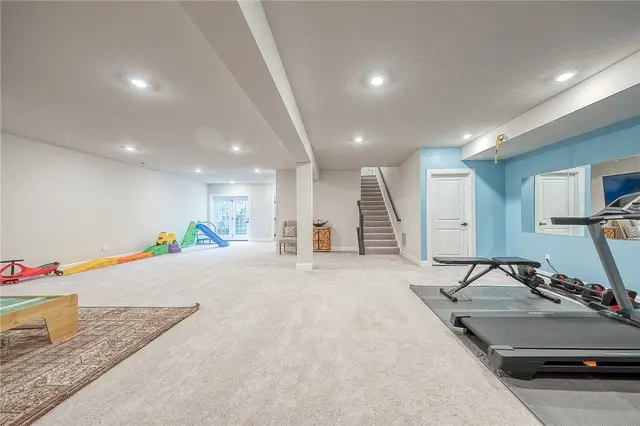 1703 Stevensan gallery image 5