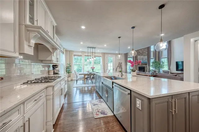 1703 Stevensan gallery image 17