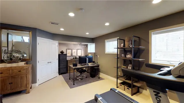 1703 Waterleaf Dr gallery image 16