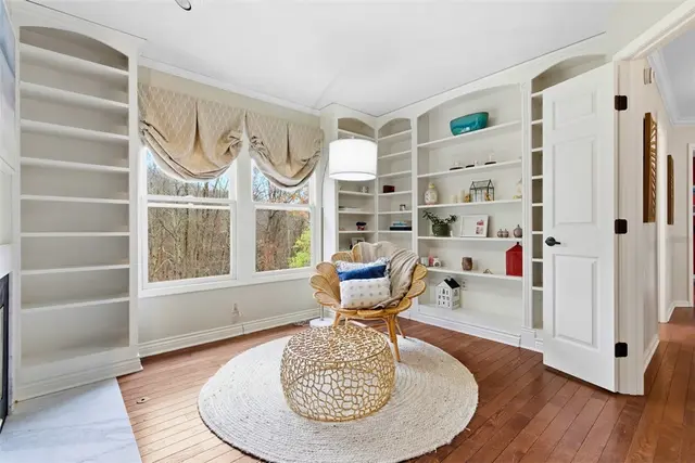 1704 Saw Grass Ct gallery image 12