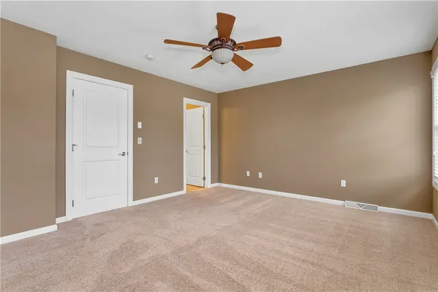 1707 Waterleaf Dr gallery image 10
