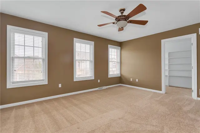 1707 Waterleaf Dr gallery image 12