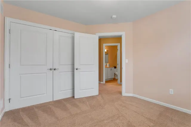 1707 Waterleaf Dr gallery image 14