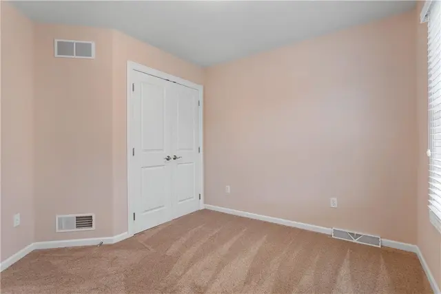 1707 Waterleaf Dr gallery image 16