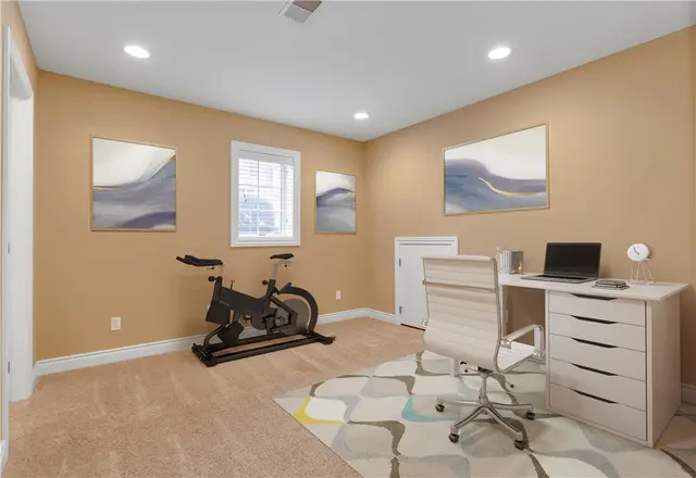 1707 Waterleaf Dr gallery image 17