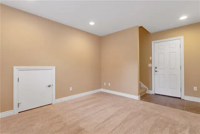 1707 Waterleaf Dr gallery image 18