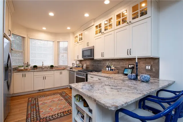 1715 Waterleaf Dr gallery image 4