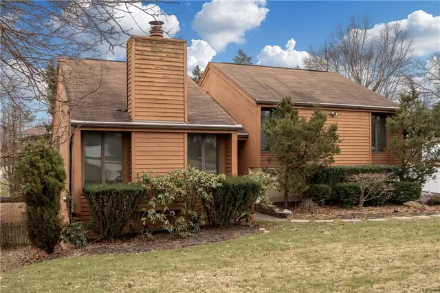 1730 Sample Rd gallery image 2