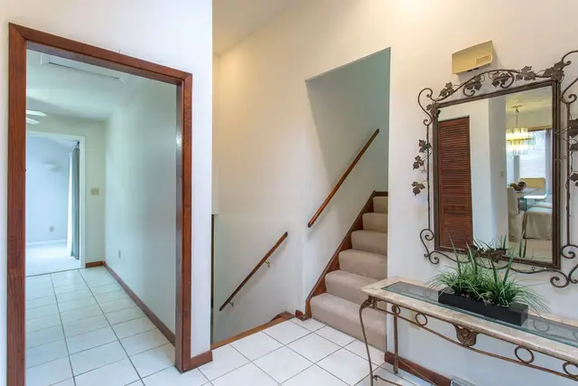 1730 Sample Rd gallery image 8