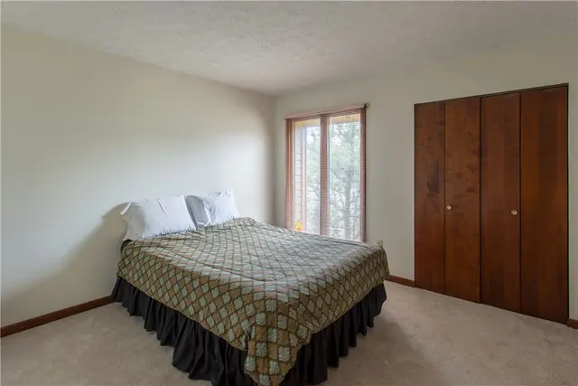 1730 Sample Rd gallery image 12