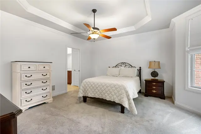 1737 Waterleaf Dr gallery image 5
