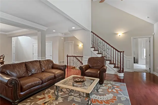 1737 Waterleaf Dr gallery image 7