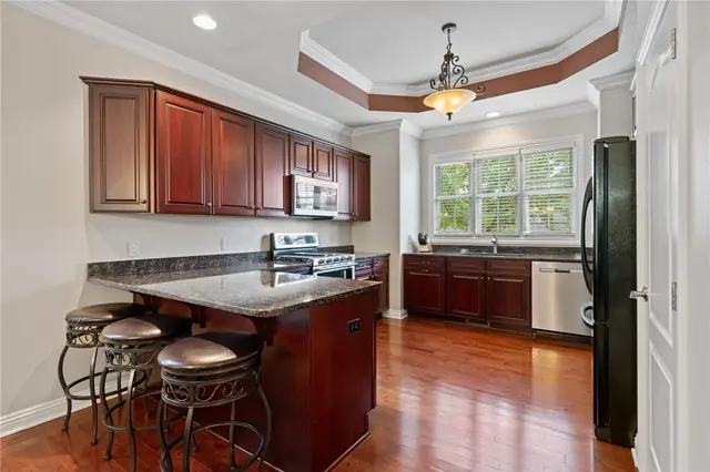 1737 Waterleaf Dr gallery image 16