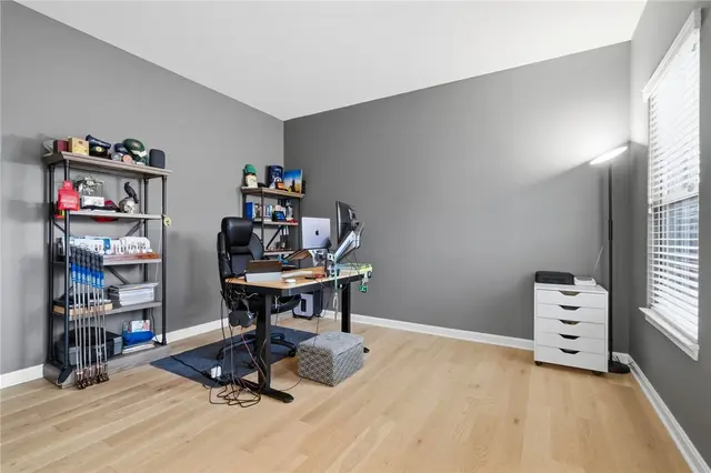 174 Broadstone Dr gallery image 20