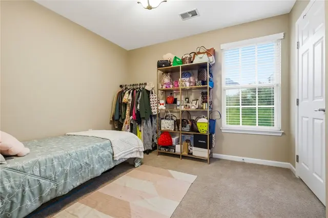 174 Broadstone Dr gallery image 25