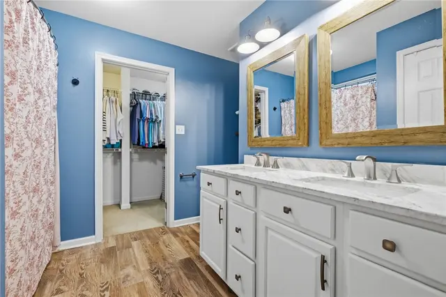 174 Broadstone Dr gallery image 26