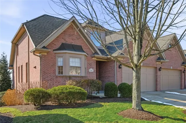 1742 Waterleaf Dr gallery image 2