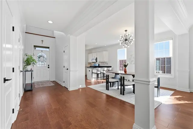 1742 Waterleaf Dr gallery image 9