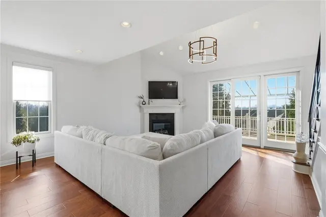 1742 Waterleaf Dr gallery image 20