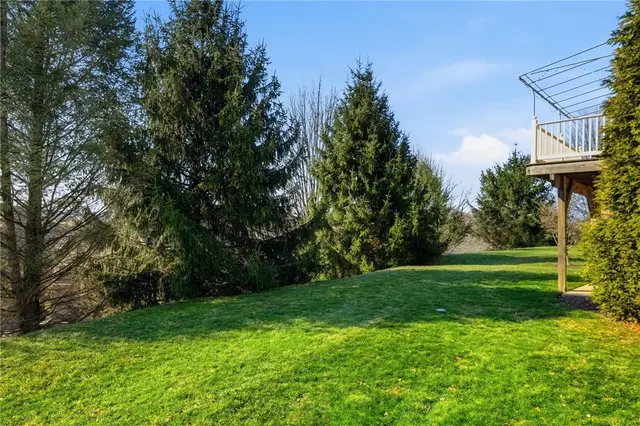 1742 Waterleaf Dr gallery image 45