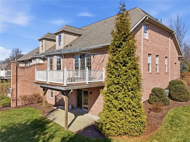 1742 Waterleaf Dr gallery image 48