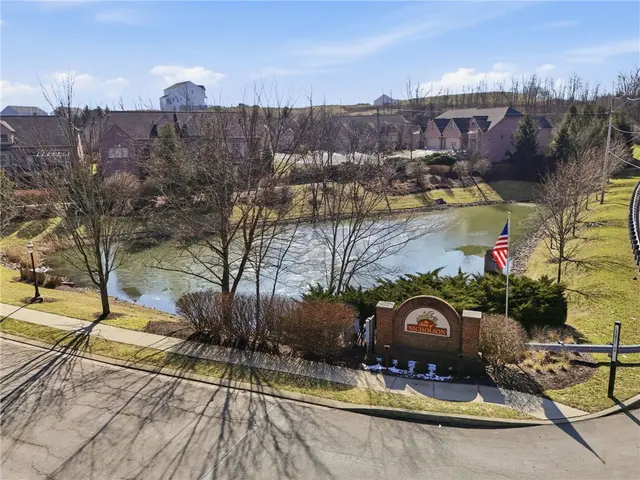 1742 Waterleaf Dr gallery image 50