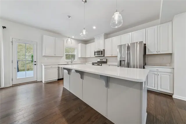 175 Curtis Ct gallery image 26