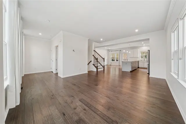 175 Curtis Ct gallery image 35
