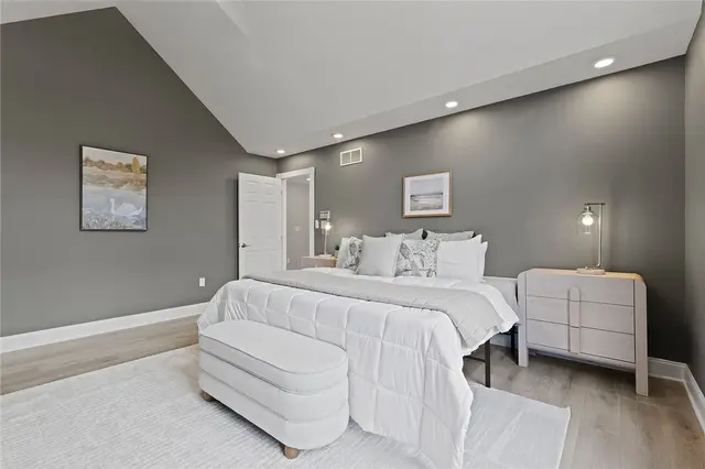175 Pinehurst Drive gallery image 31