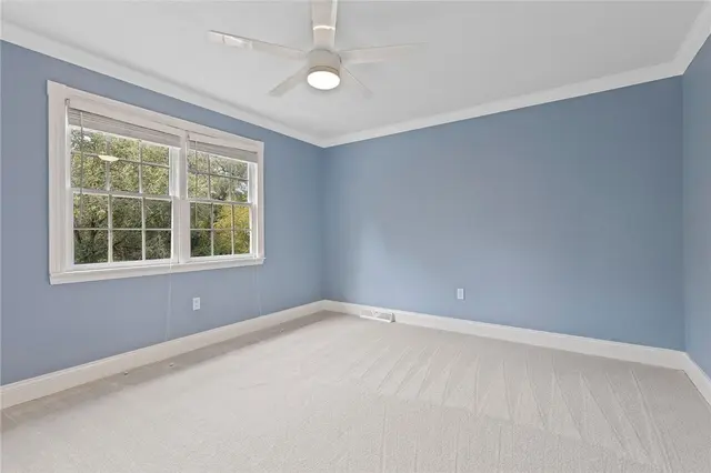 175 Pinehurst Drive gallery image 34