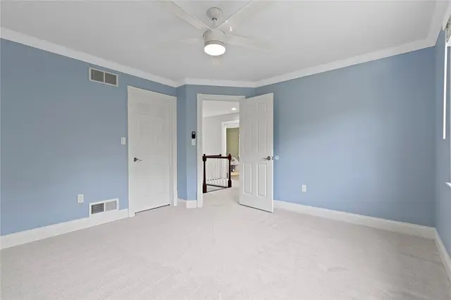 175 Pinehurst Drive gallery image 35