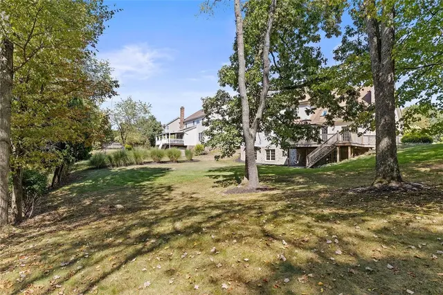 175 Pinehurst Drive gallery image 41