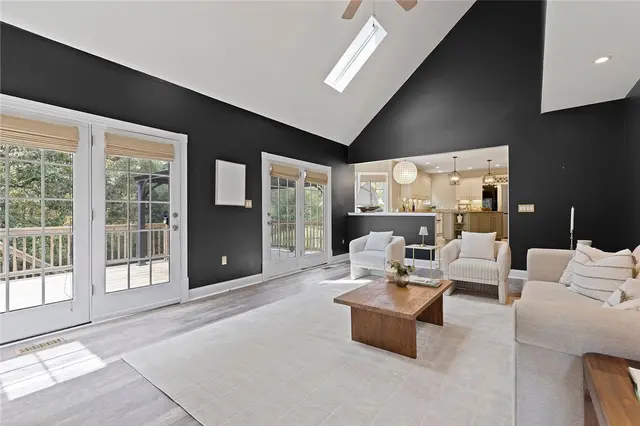 175 Pinehurst Drive gallery image 47