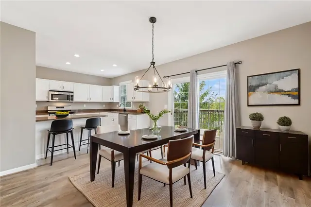 176 Berry Field Court gallery image 12