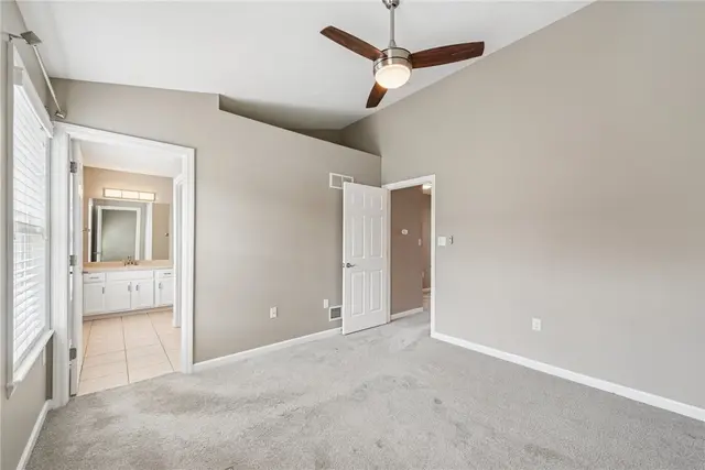 176 Berry Field Court gallery image 15