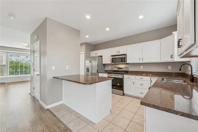 176 Berry Field Court gallery image 23