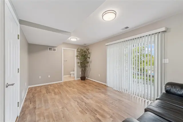 176 Berry Field Court gallery image 34