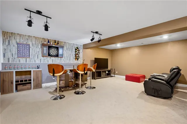 1761 Stevensan Dr gallery image 5