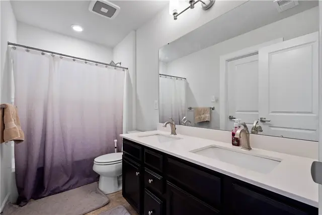 1761 Stevensan Dr gallery image 6