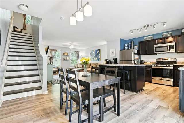 177 Cheryl Drive gallery image 10