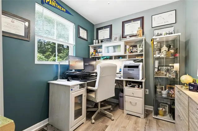 177 Cheryl Drive gallery image 13