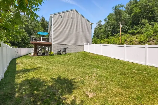 177 Cheryl Drive gallery image 20