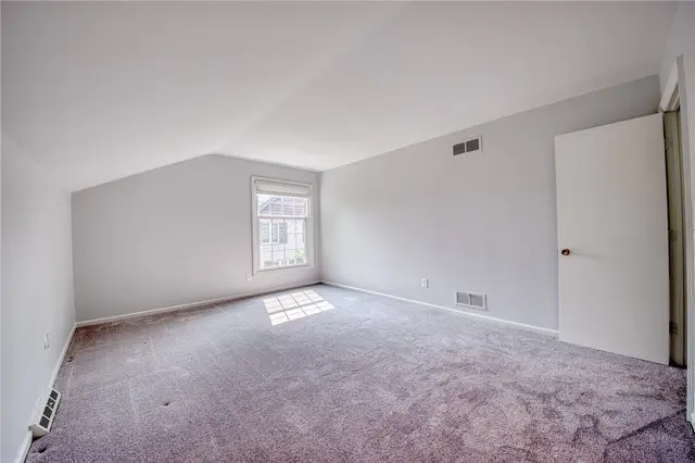 1770 Foxcroft Ln 201 gallery image 6