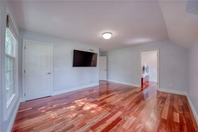 1770 Foxcroft Ln 201 gallery image 10