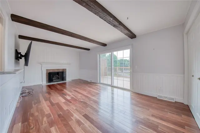 1770 Foxcroft Ln 201 gallery image 14