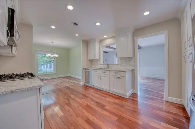 1770 Foxcroft Ln 201 gallery image 33