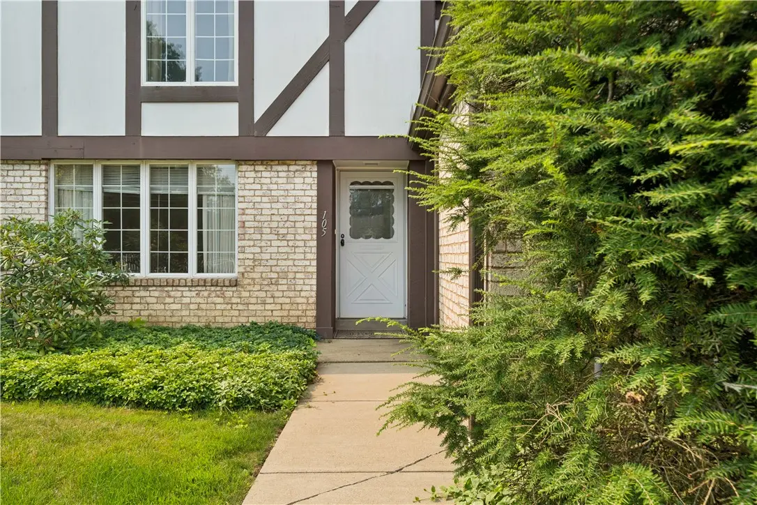 1772 Foxcroft Lane 105