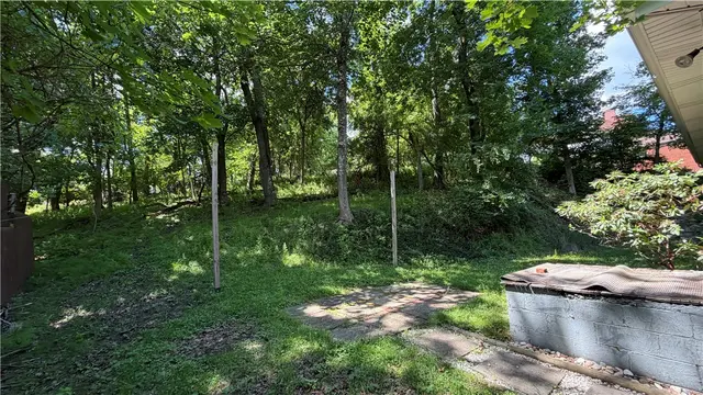 180 Montclair Ave gallery image 11